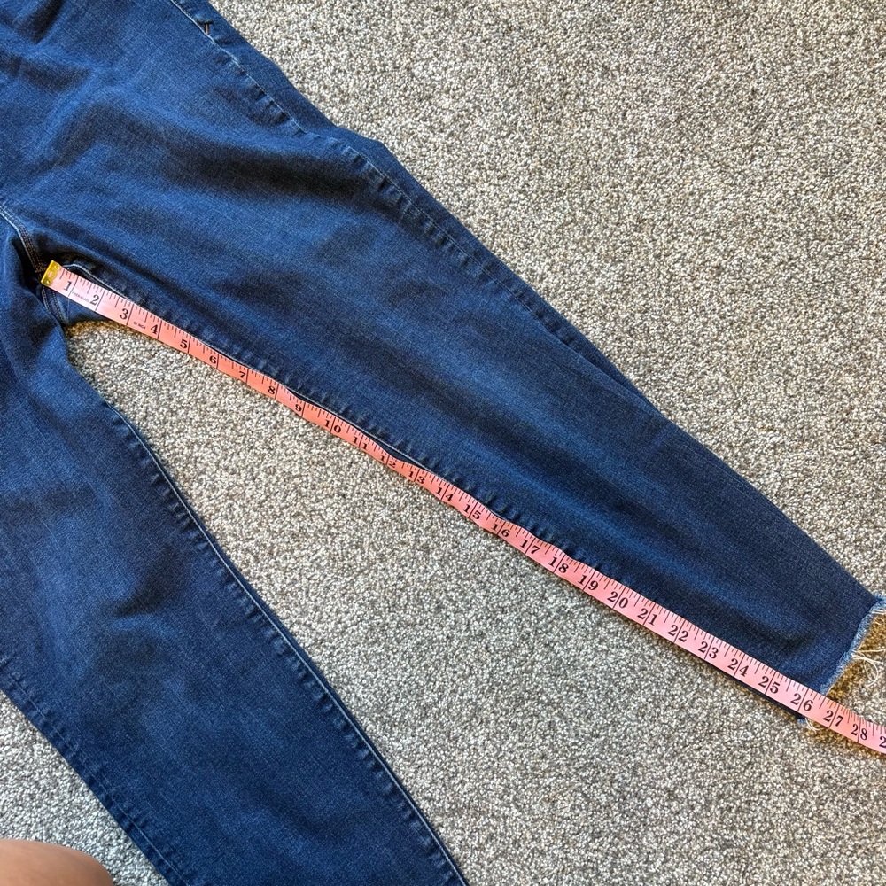 Good American High Rise Dark Wash Skinny Jeans Raw Hem size 18 - Picture 10 of 12